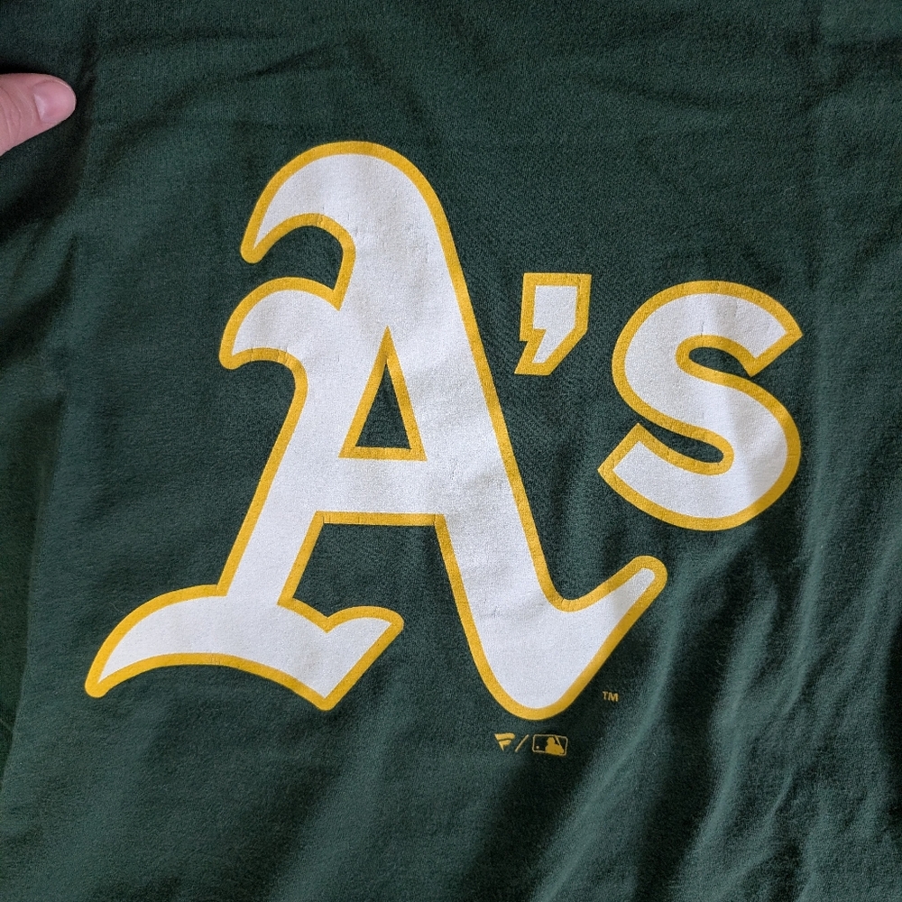 A's T-Shirt - Picture 3 of 3